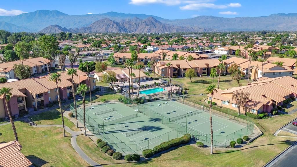 MLS #219124684DA img 0