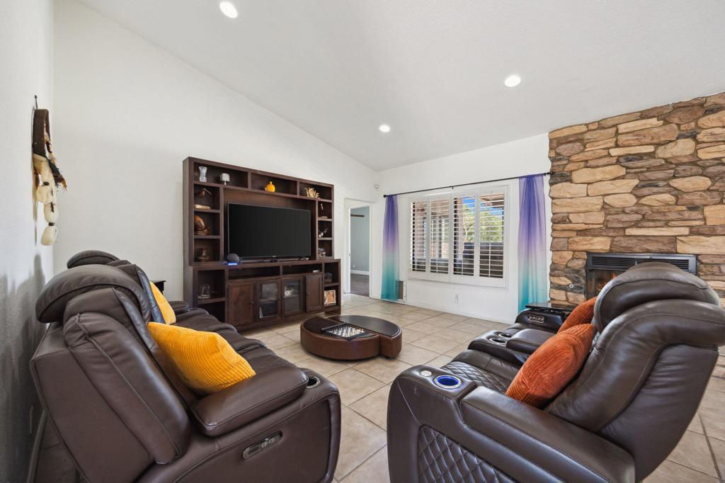 MLS #219131513DA img 0