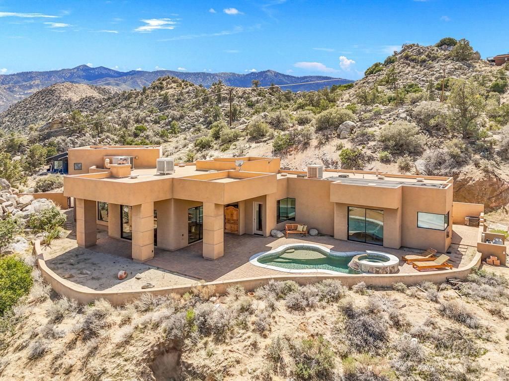 MLS #219132641DA image #0