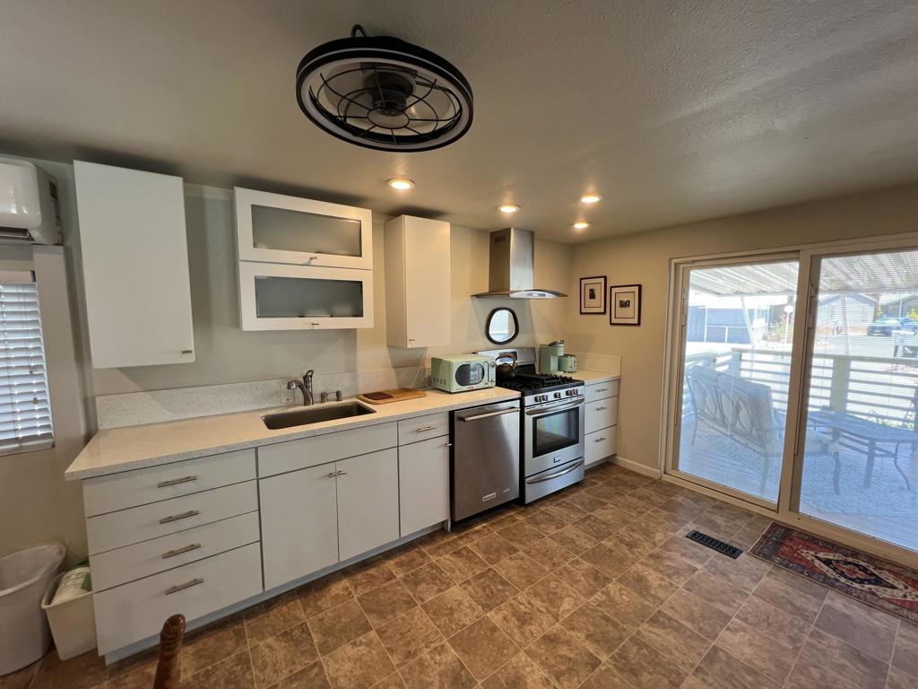 MLS #219133525DA image #0