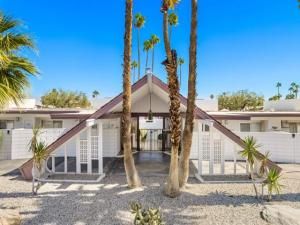 MLS #219137060PS image #0