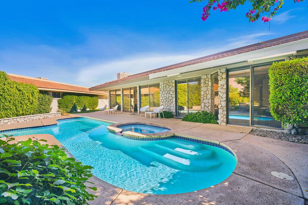 MLS #219137932DA image #0