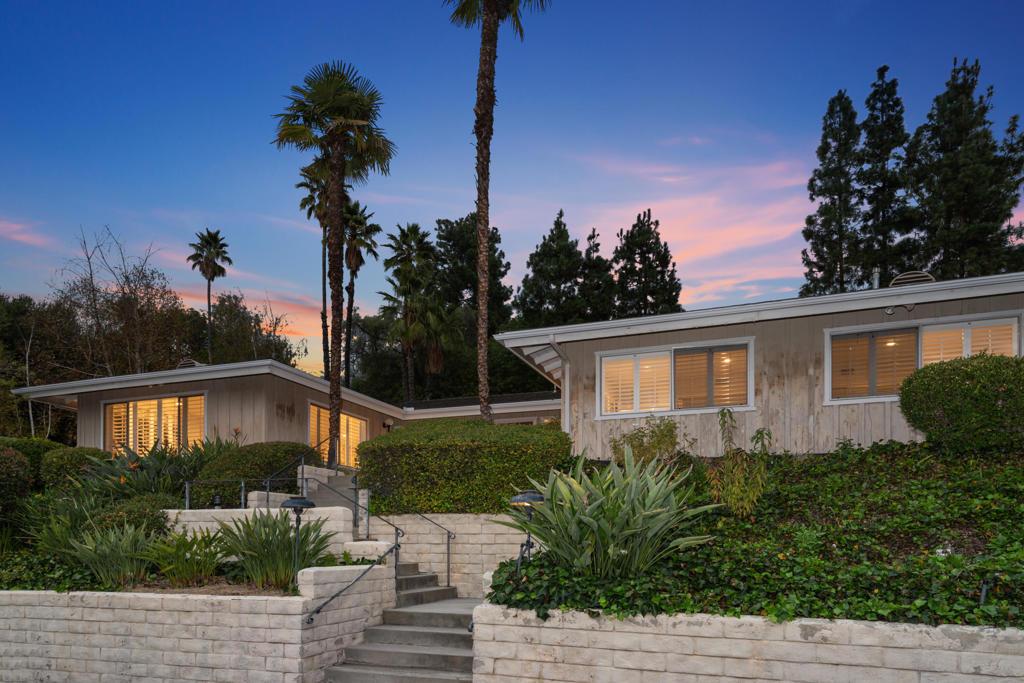 MLS #219138718DA image #0