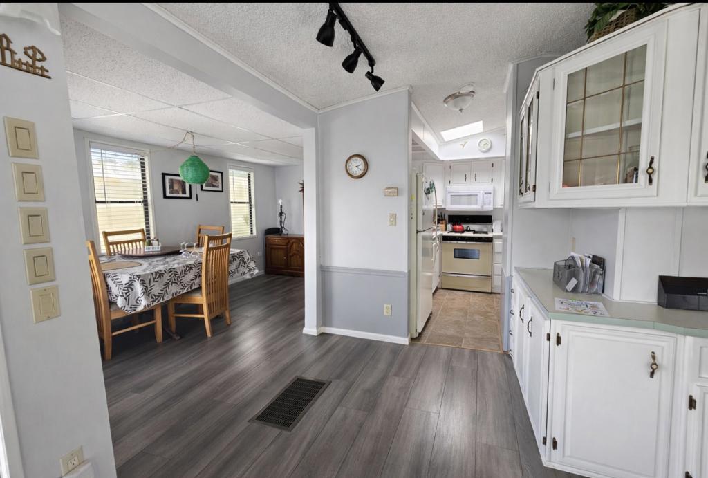 MLS #219141862DA image #0