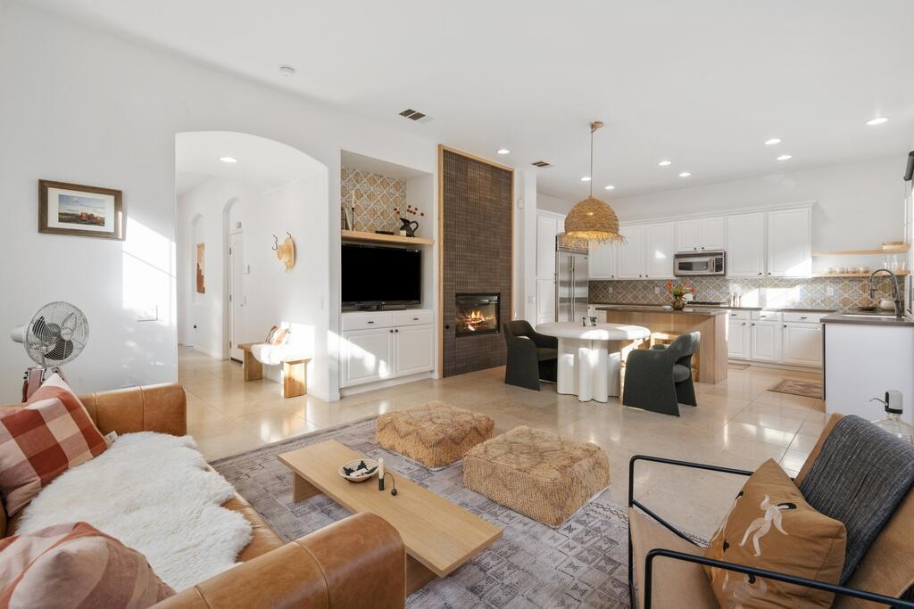 MLS #219142648DA image #0