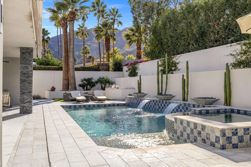 MLS #219142938DA image #0