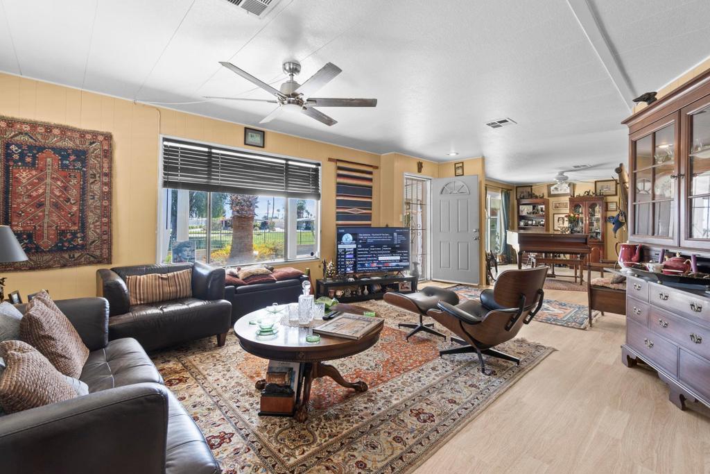 MLS #219143525DA image #0