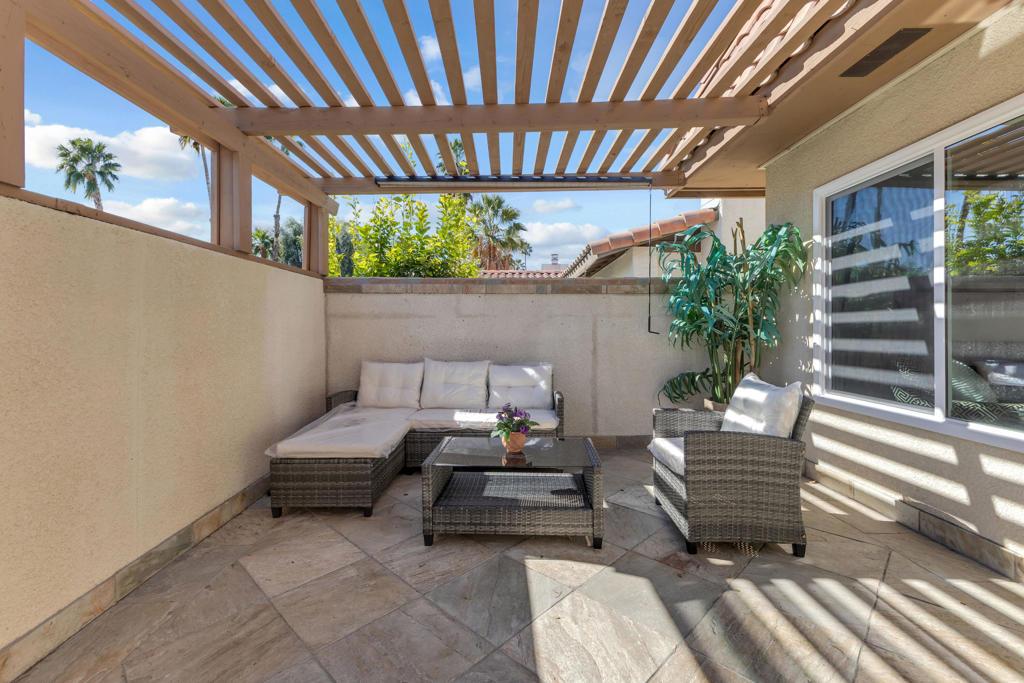 MLS #219143875DA image #0