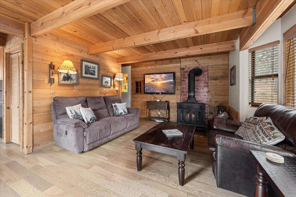 MLS #219144431DA image #0