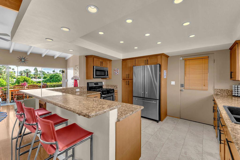 MLS #219145014PS image #0