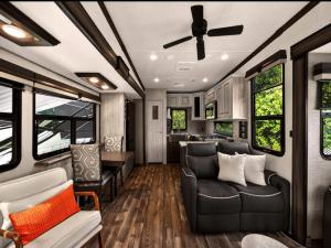 MLS #219145048DA image #0