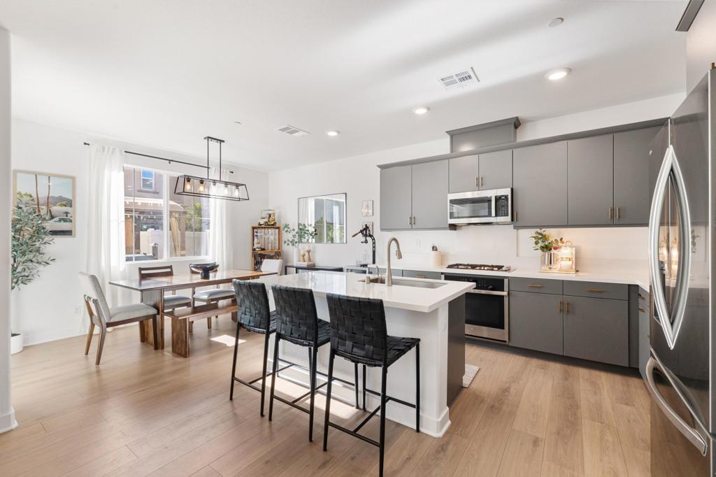 MLS #219148443DA image #0