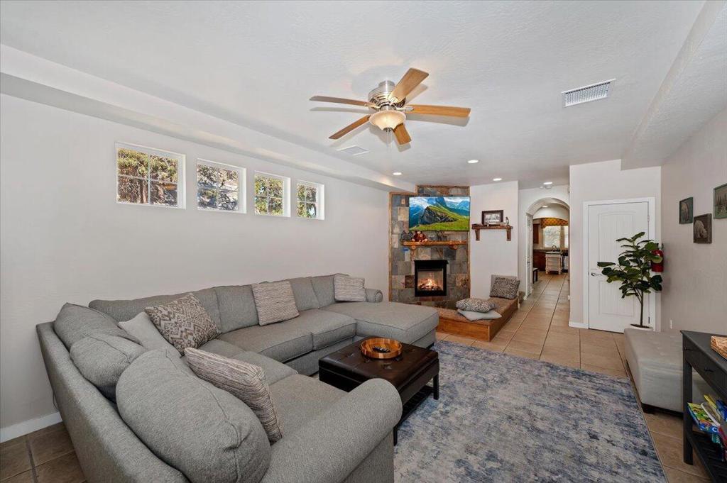 MLS #219148895DA image #0