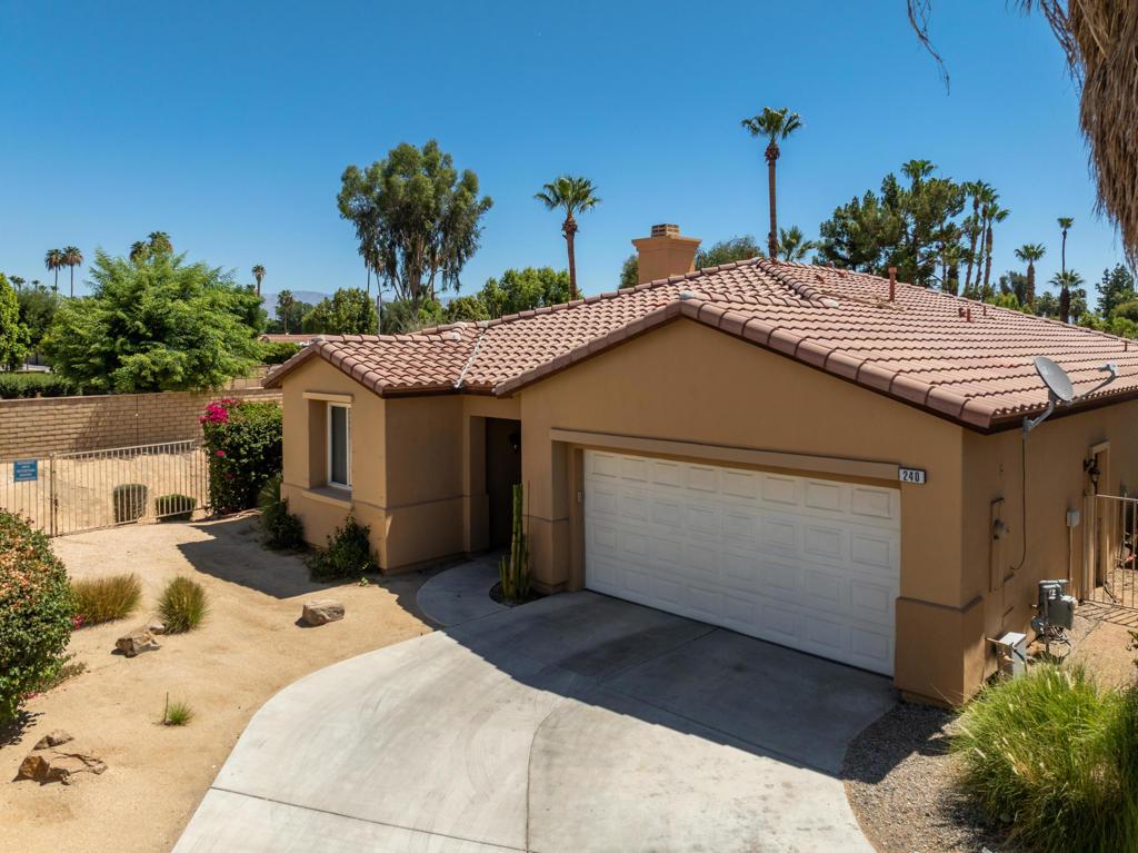240 Paseo Vista CR Palm Desert CA 92260 | MLS #219149780DA 45 MLS #219149780DA image #0