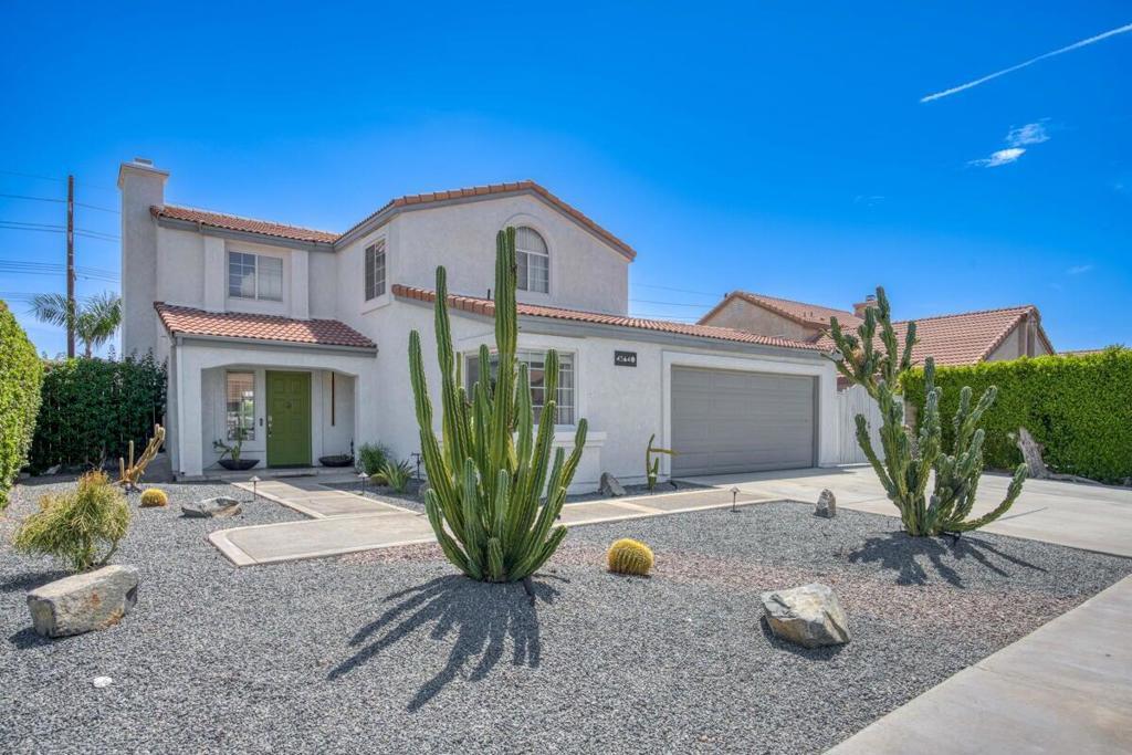 MLS #219151190DA image #0