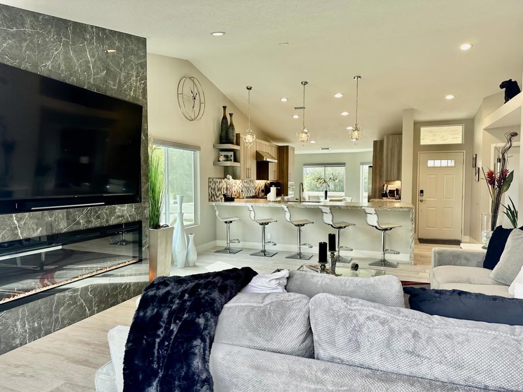 MLS #219152304DA image #0