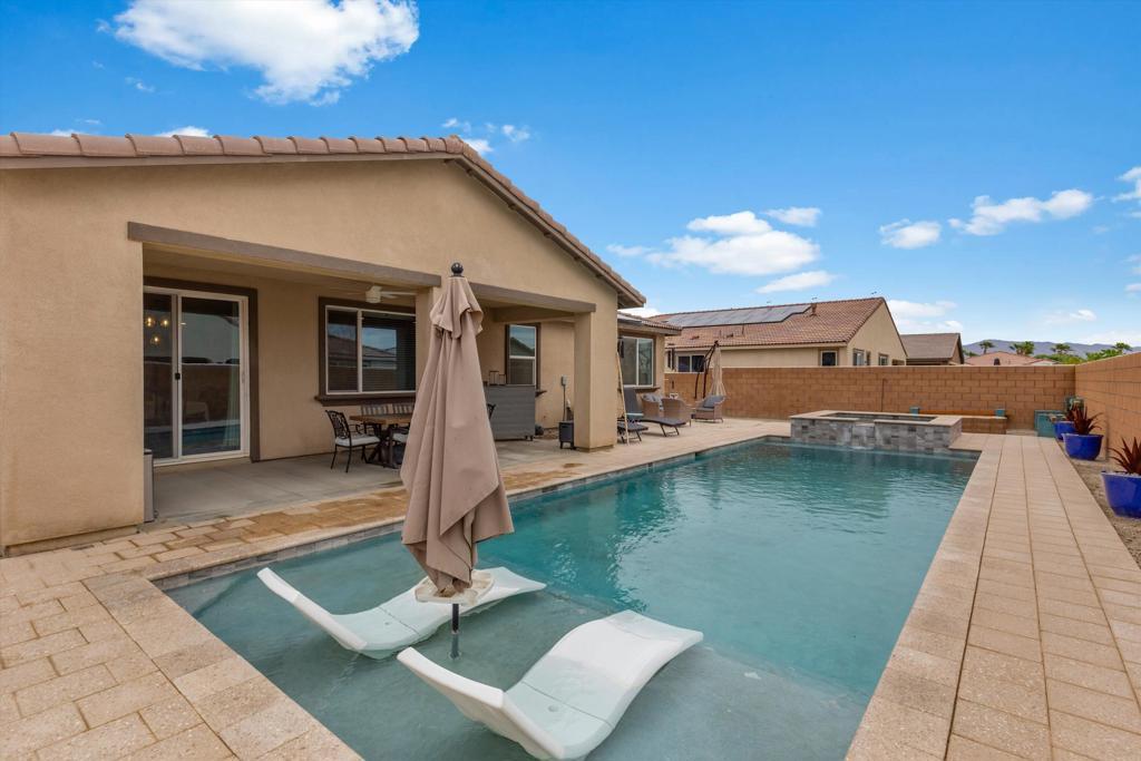 MLS #219152492DA image #0