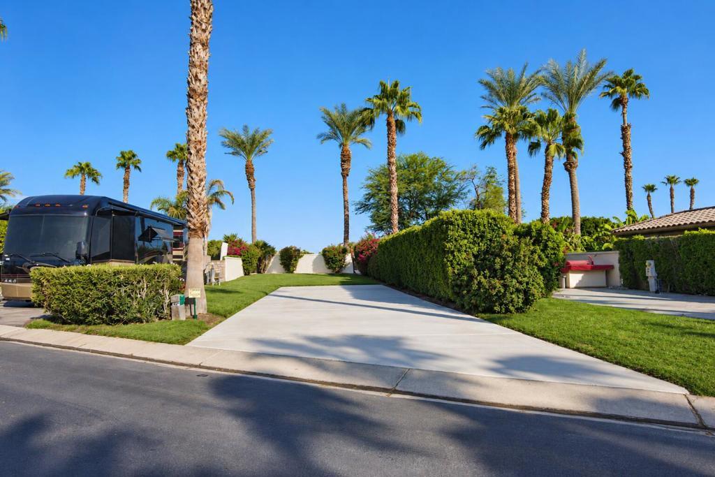 MLS #219152670DA image #0