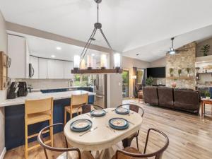 MLS #219152772DA image #0