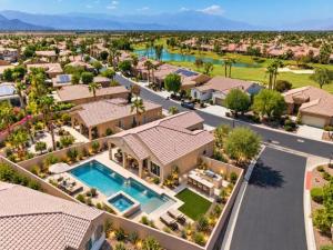 MLS #219152808DA image #0