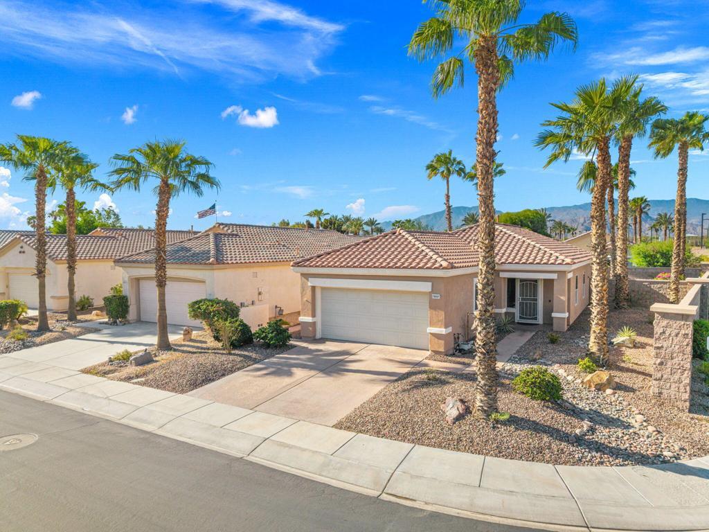 MLS #219152930DA image #0