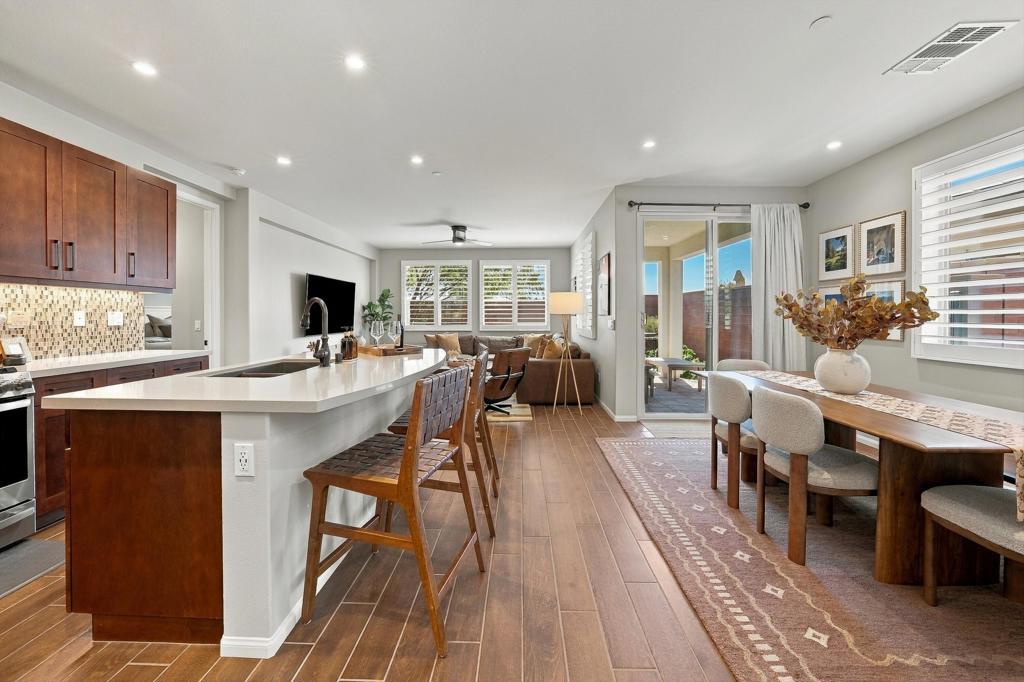 MLS #219153033DA image #0
