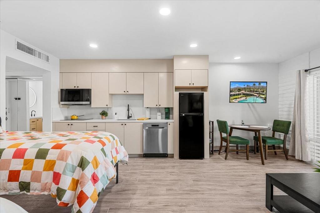 MLS #219153221DA image #0