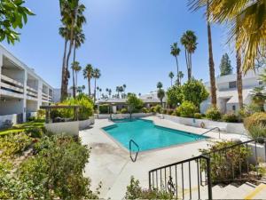 5301 E Waverly DR #199 Palm Springs CA 92264 | MLS #219146722DA 83 MLS #219146722DA image #0