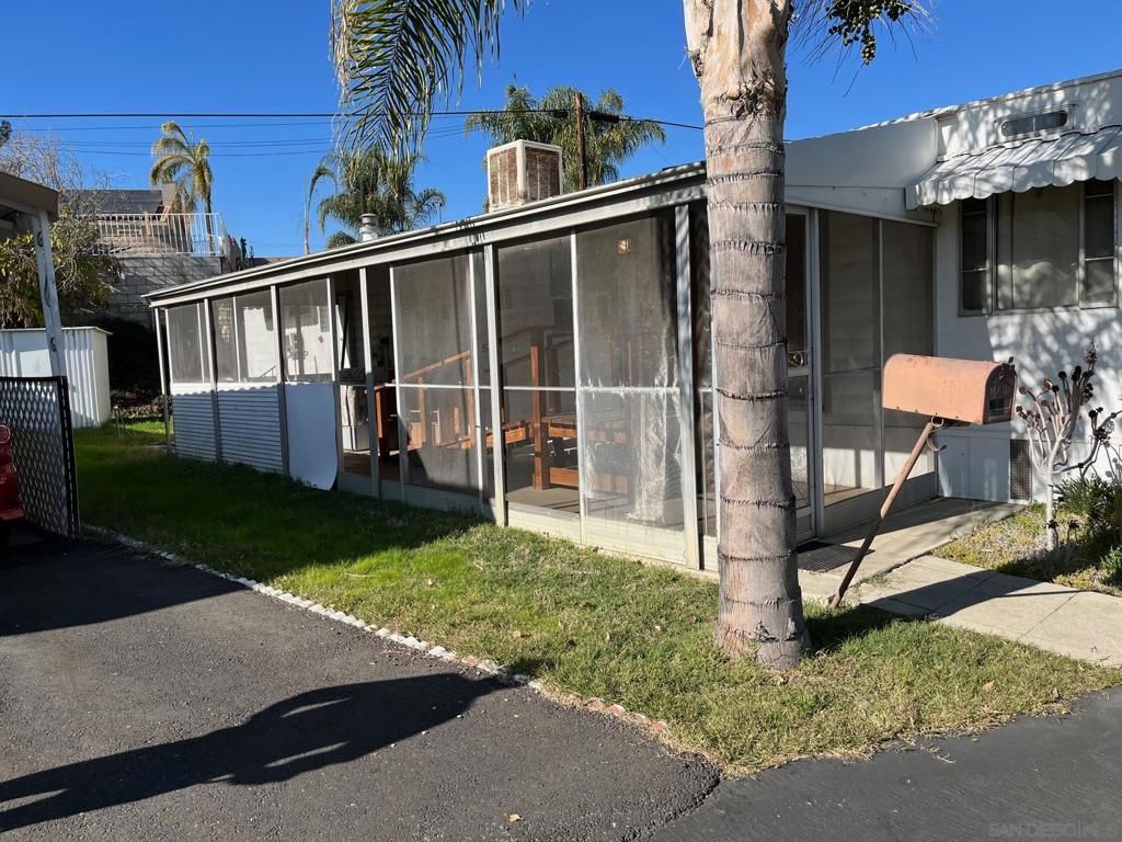 MLS #220029410SD image #0