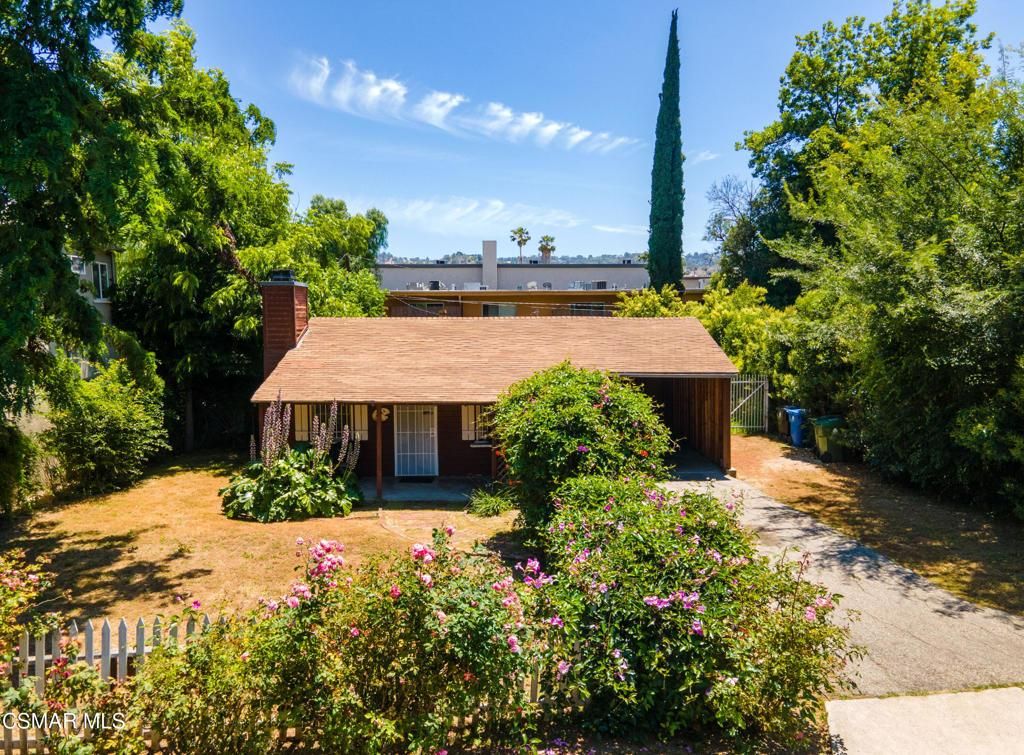 13944 Valleyheart DriveSherman Oaks img 1