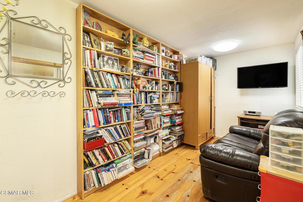 MLS #225001498 img 0