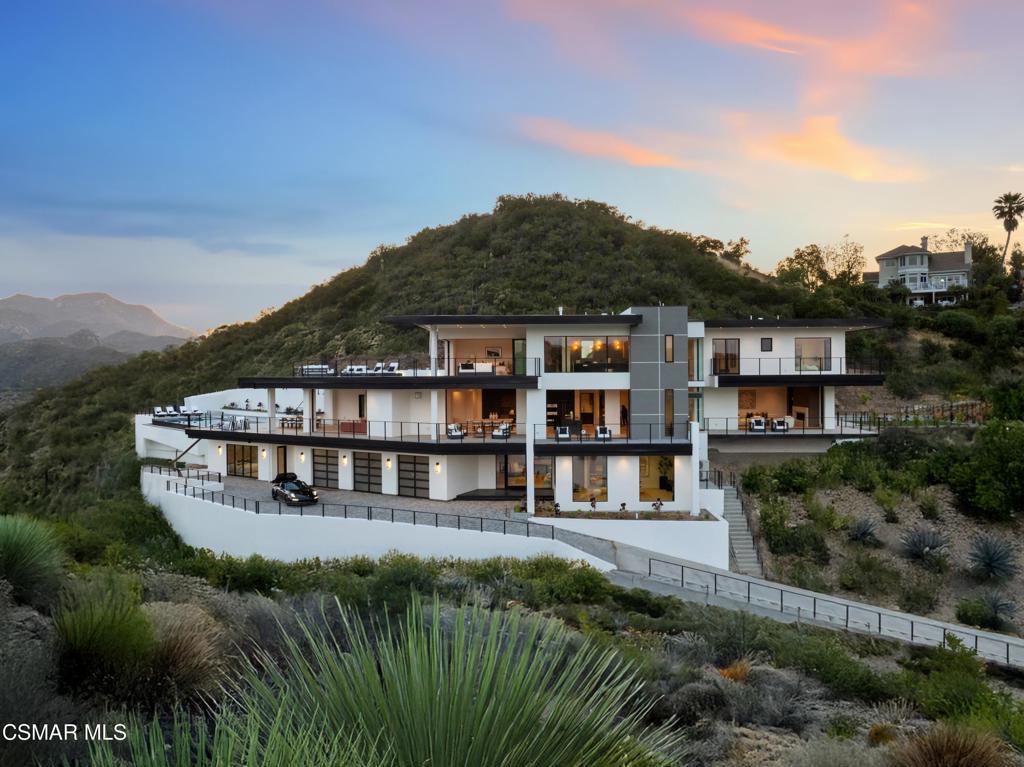 MLS #225002723 image #0