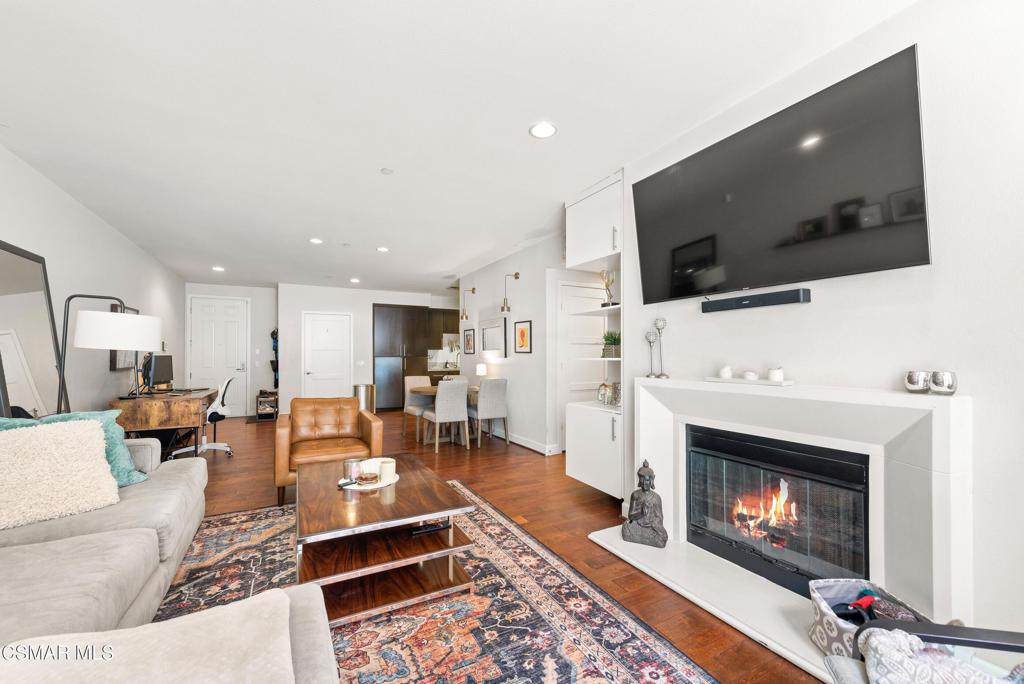 MLS #225003861 image #0