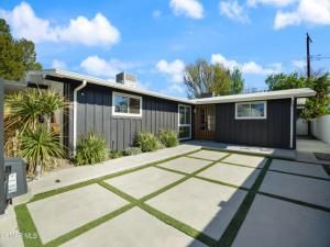 MLS #225003906 image #0