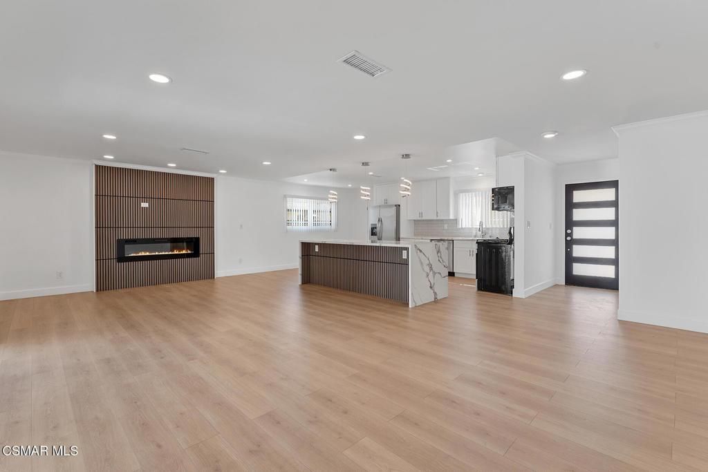 MLS #225004078 image #0