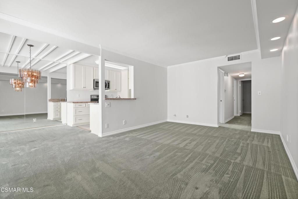 MLS #225004971 image #0