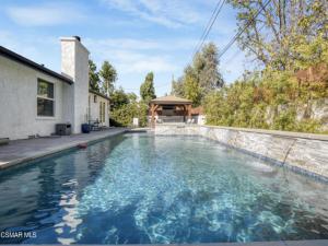 MLS #225005211 image #0