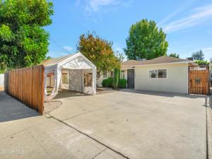 MLS #225004977 image #0