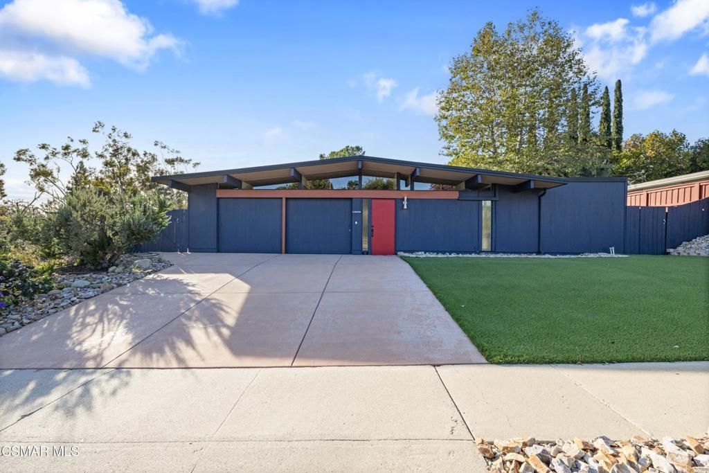 MLS #225005642 image #0