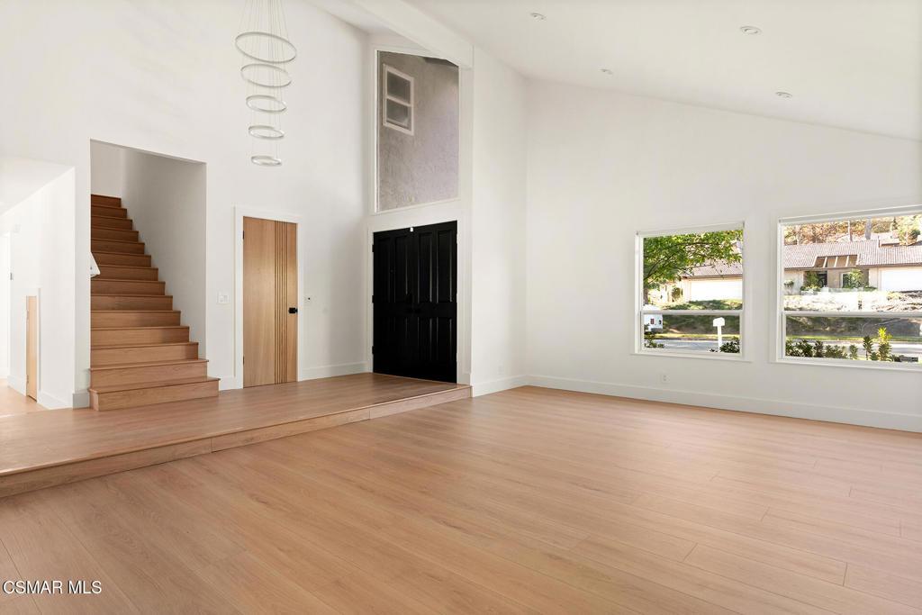 MLS #225005879 image #0