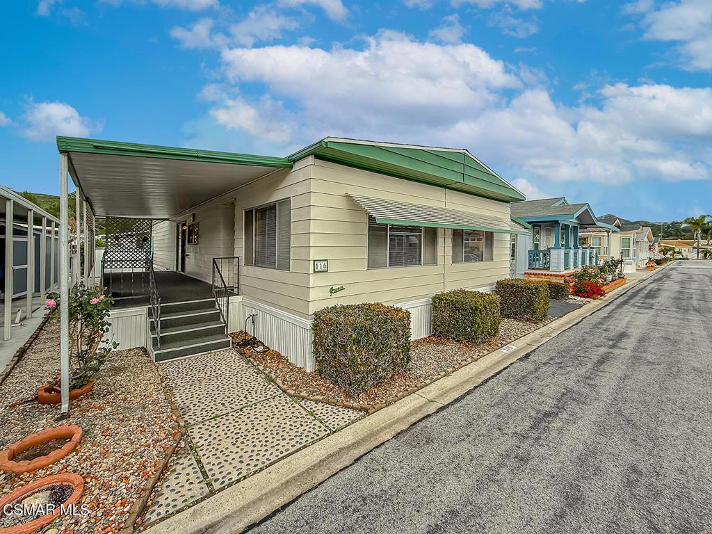 MLS #226000016 image #0