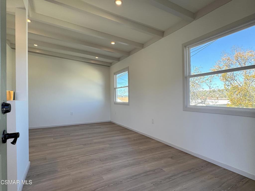 MLS #226000116 image #0