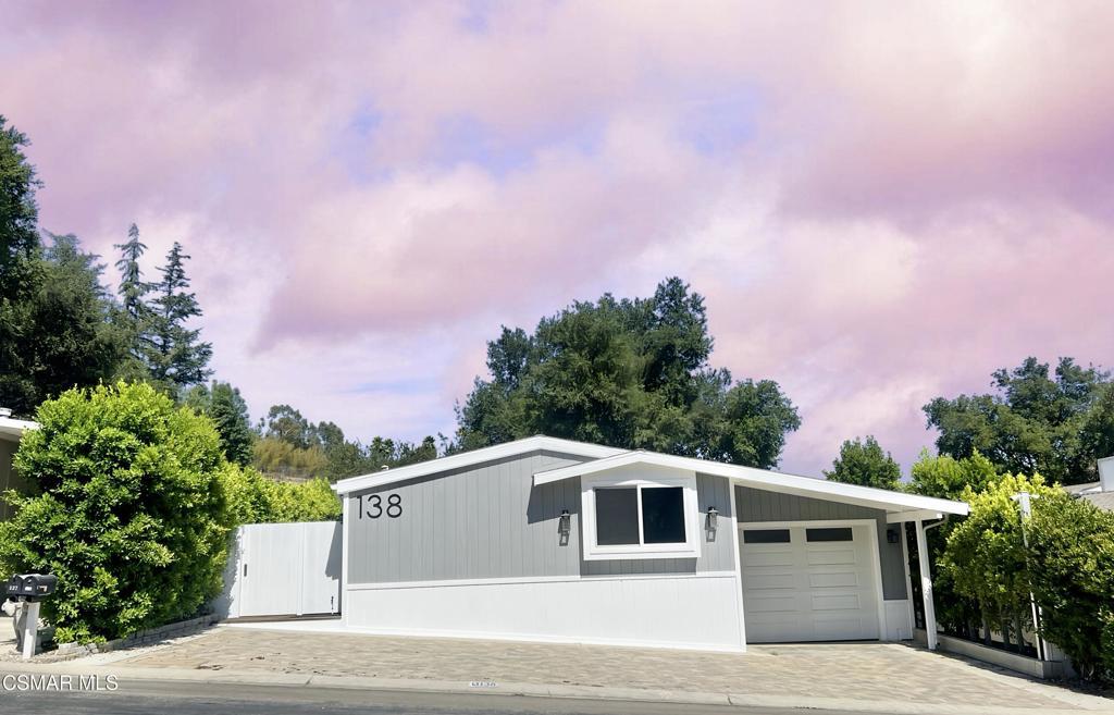 MLS #226000929 image #0