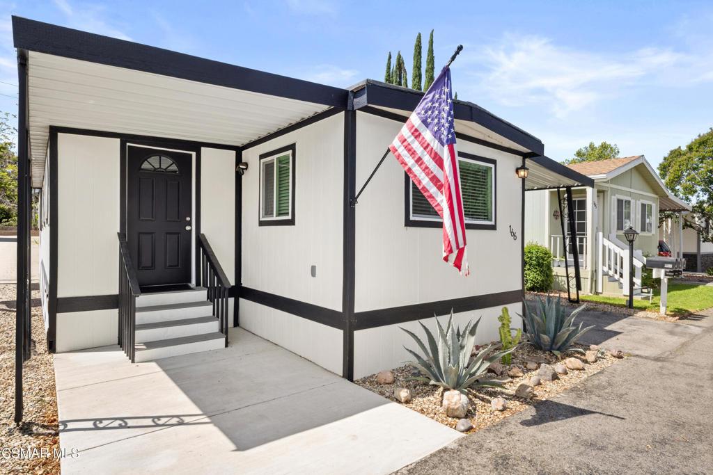 MLS #226001570 image #0