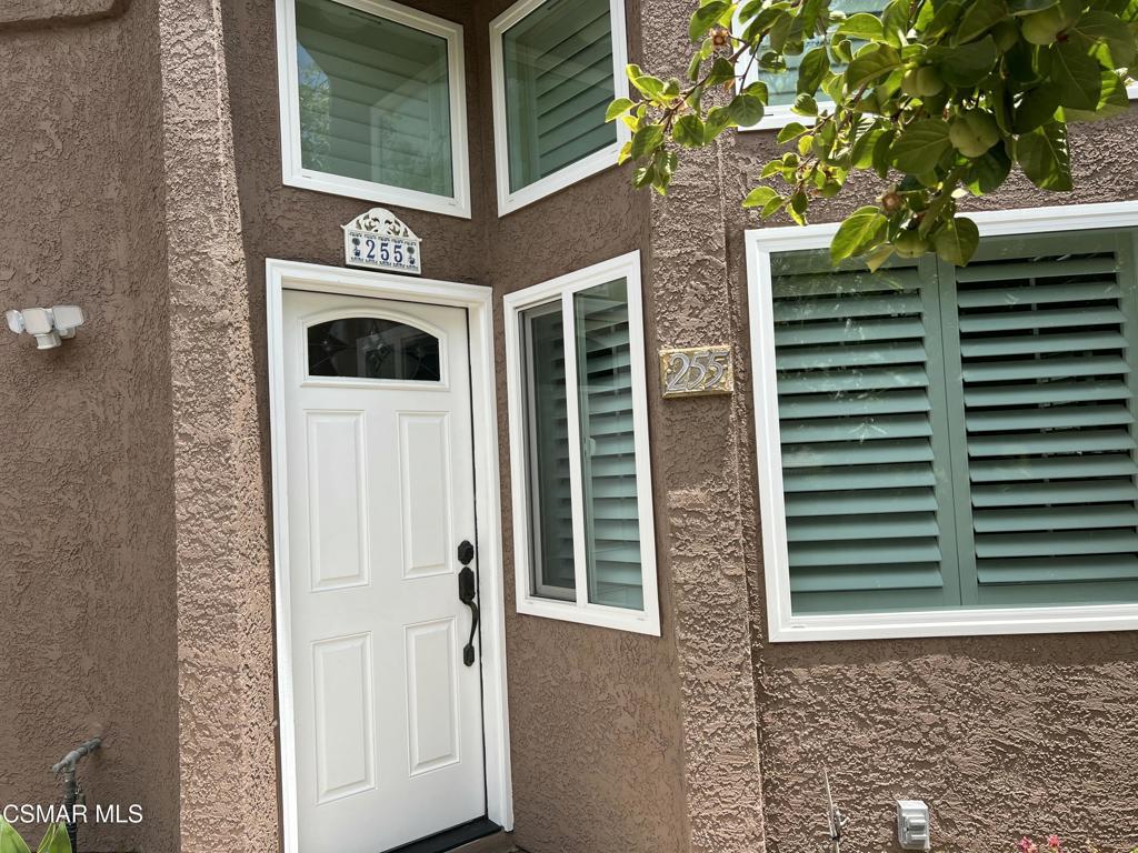 255 Skyline DR Thousand Oaks CA 91362 | MLS #226002824 45 MLS #226002824 image #0