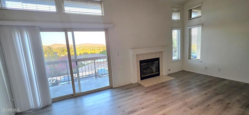 825 Warwick AV Thousand Oaks CA 91360 | MLS #226003043 45 MLS #226003043 image #0