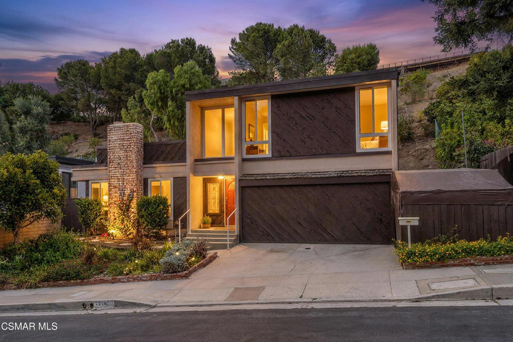 MLS #226003506 image #0