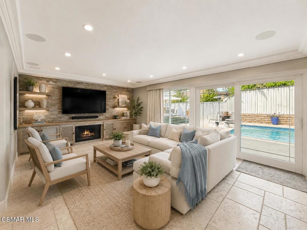 371 Havenside AV Newbury Park CA 91320 | MLS #226003767 45 MLS #226003767 image #0
