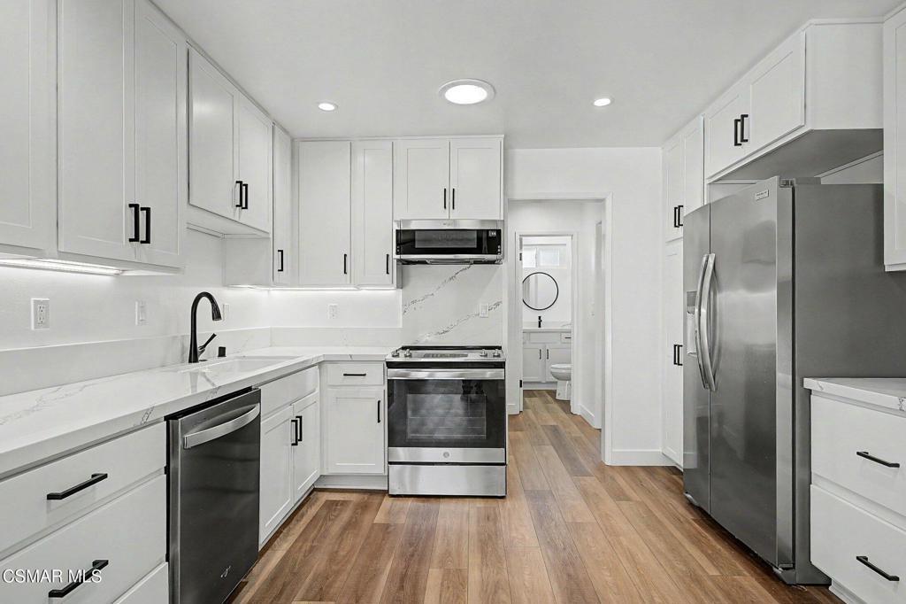 MLS #226004017 image #0
