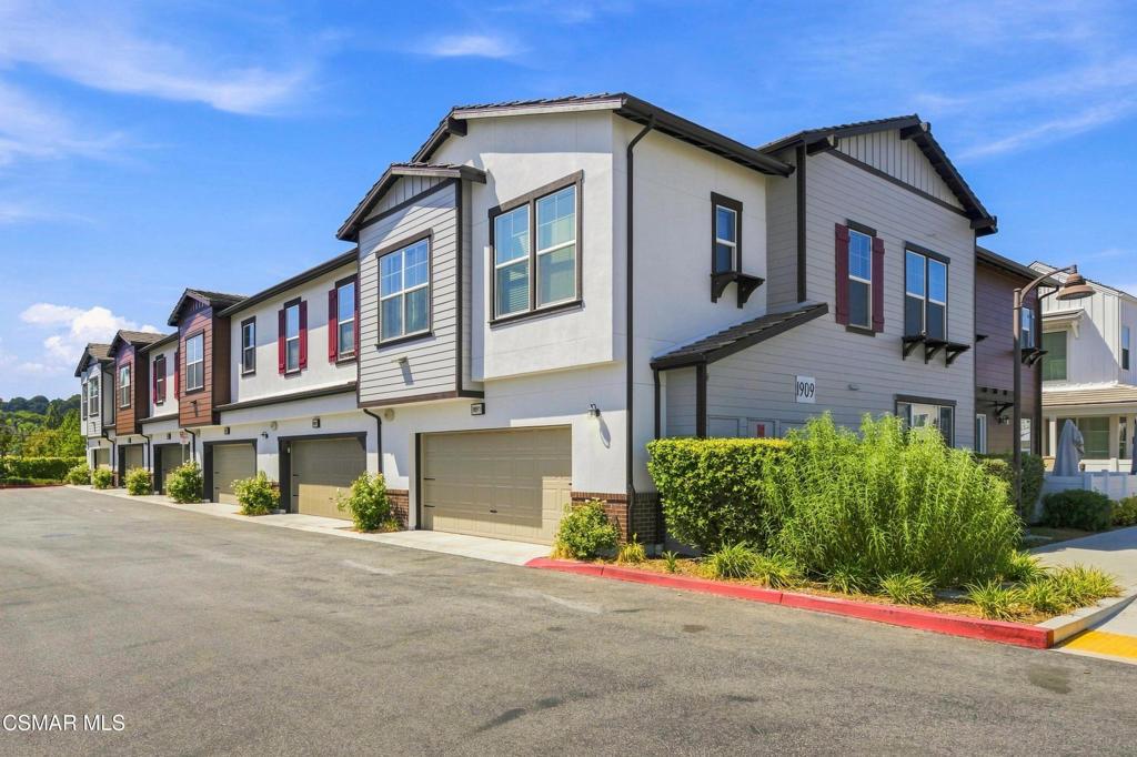 MLS #226004043 image #0